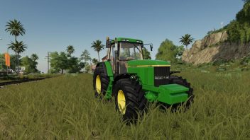John Deere 7010